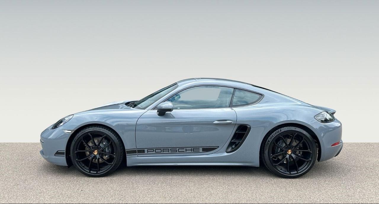 Porsche 718 Spyder Porsche Cayman Style edition