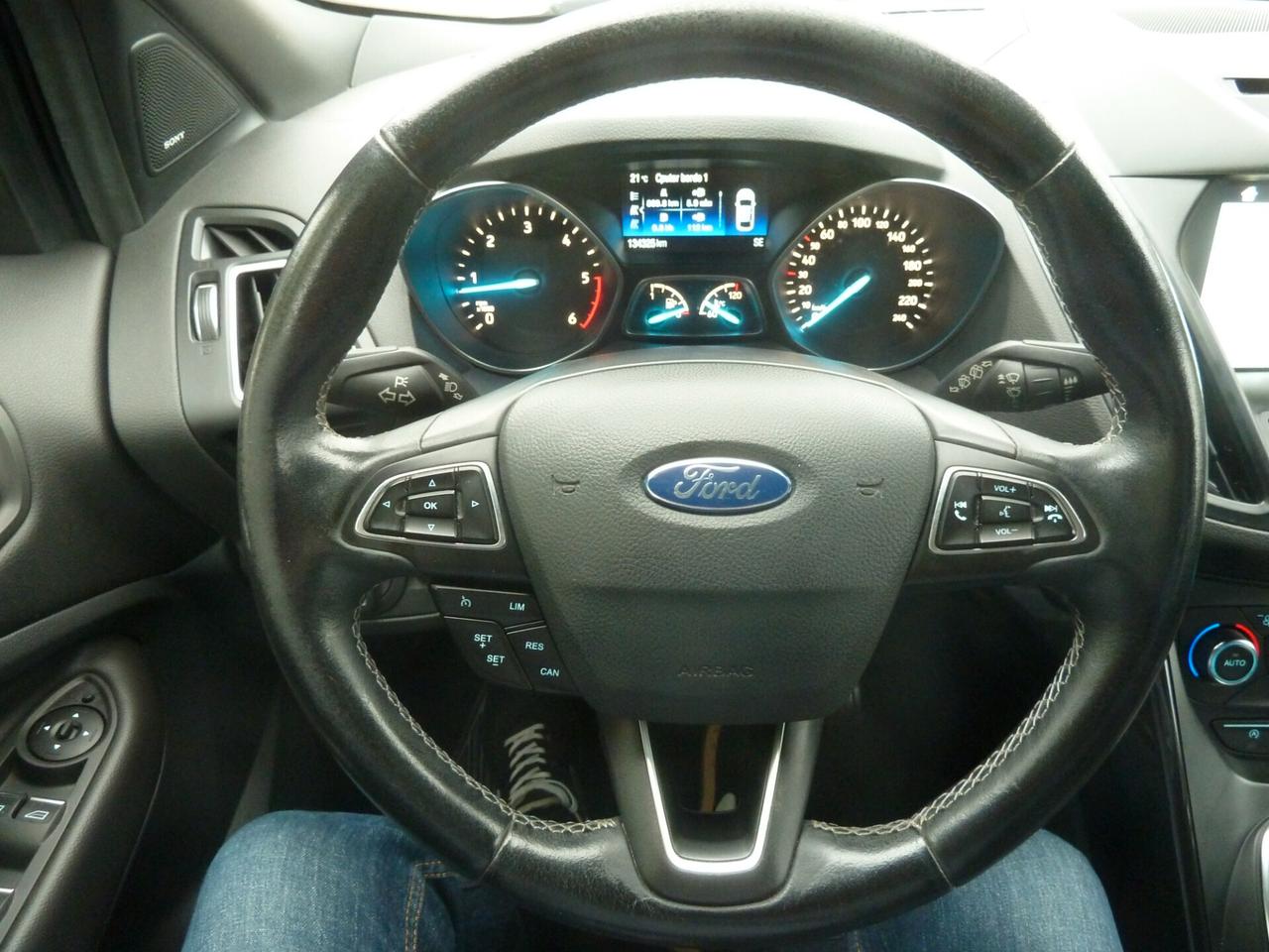 Ford Kuga 1.5 TDCI 120 CV S&S 2WD ST-Line