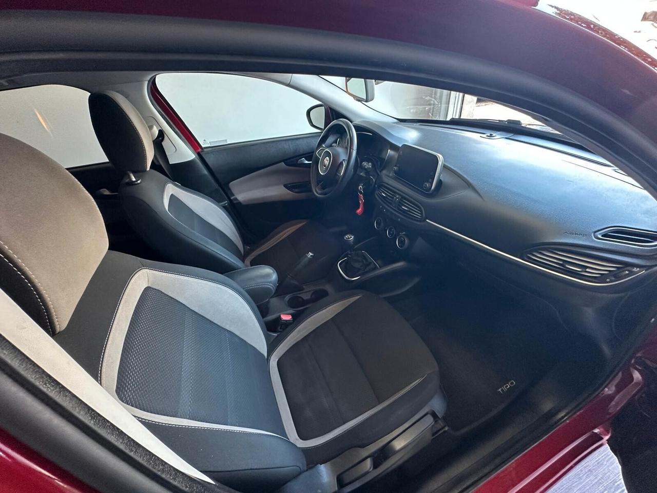 Fiat Tipo 1.6 Mjt S&S DCT SW Lounge