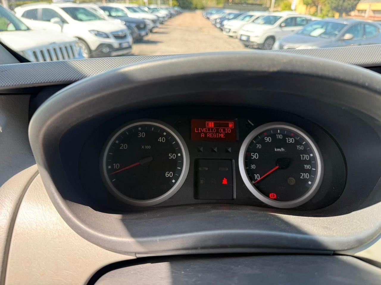 Renault Trafic 2.0 DCI 9 POSTI PULMINO