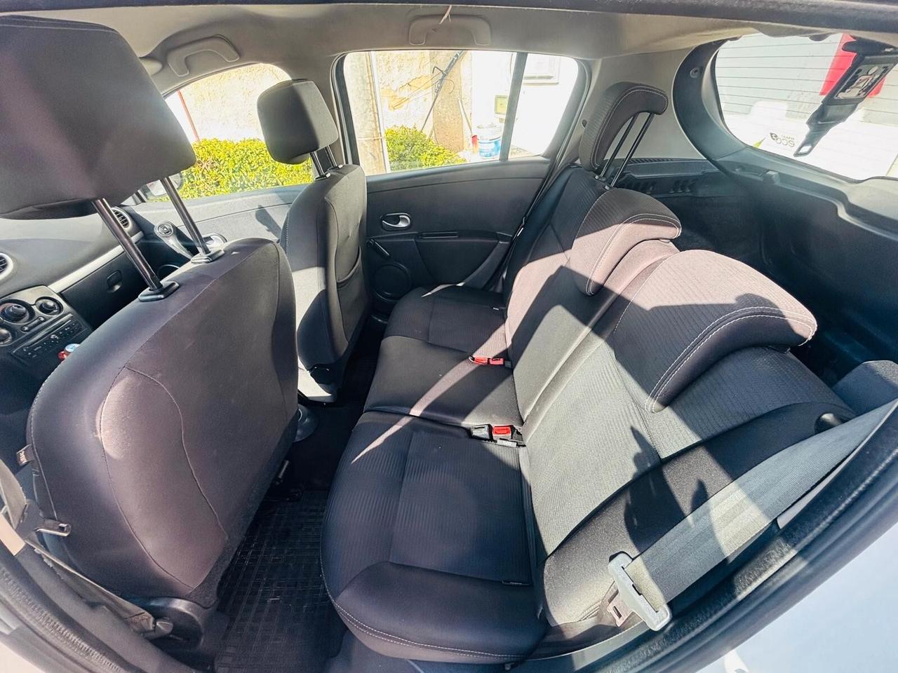 Renault Clio 1.5 dCi 85CV 5 porte Dynamique