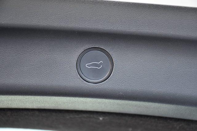TESLA Model Y Dual Motor Long Range AWD