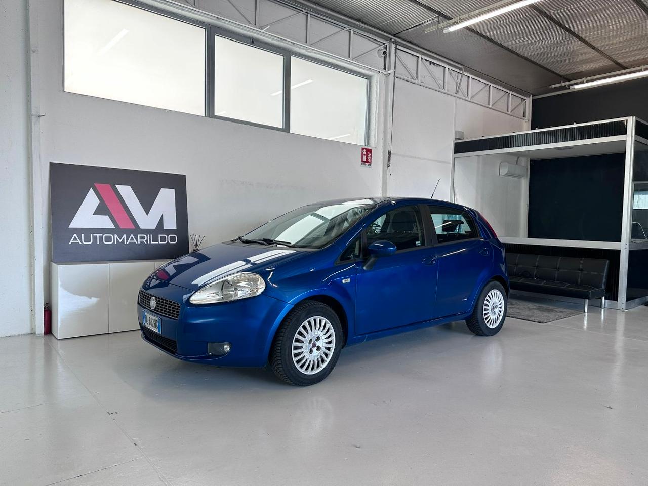 Fiat Grande Punto 5 Porte Grande Punto 5p 1.2 Active c/clima 65cv