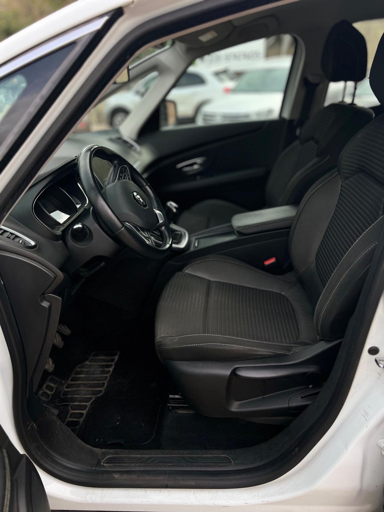 Renault Grand Scenic dCi 8V 110 CV Energy Intens