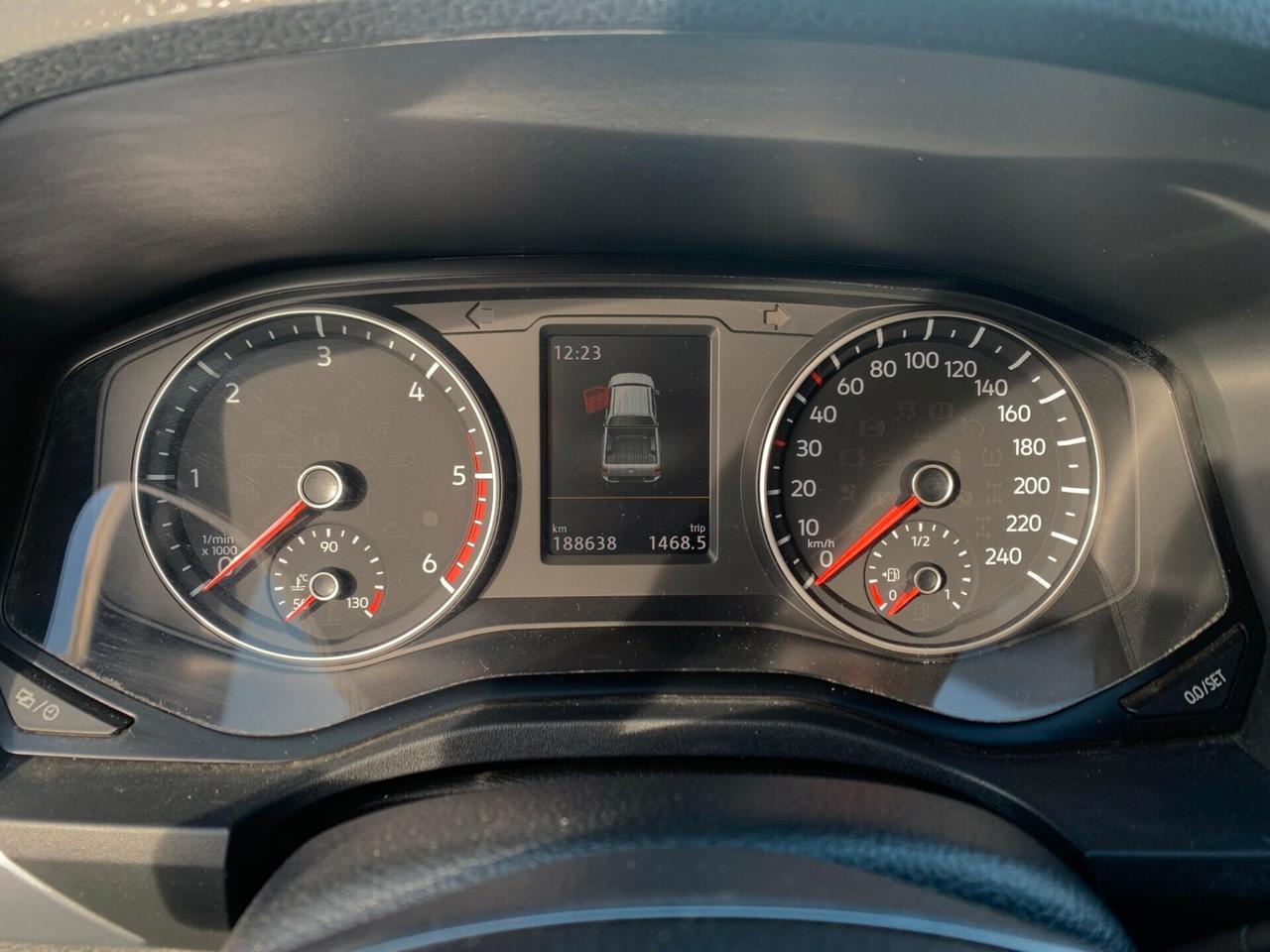 Volkswagen Amarok 3.0 V6 TDI 258CV 4MOT. BMT perm. aut. D.C. Aventura