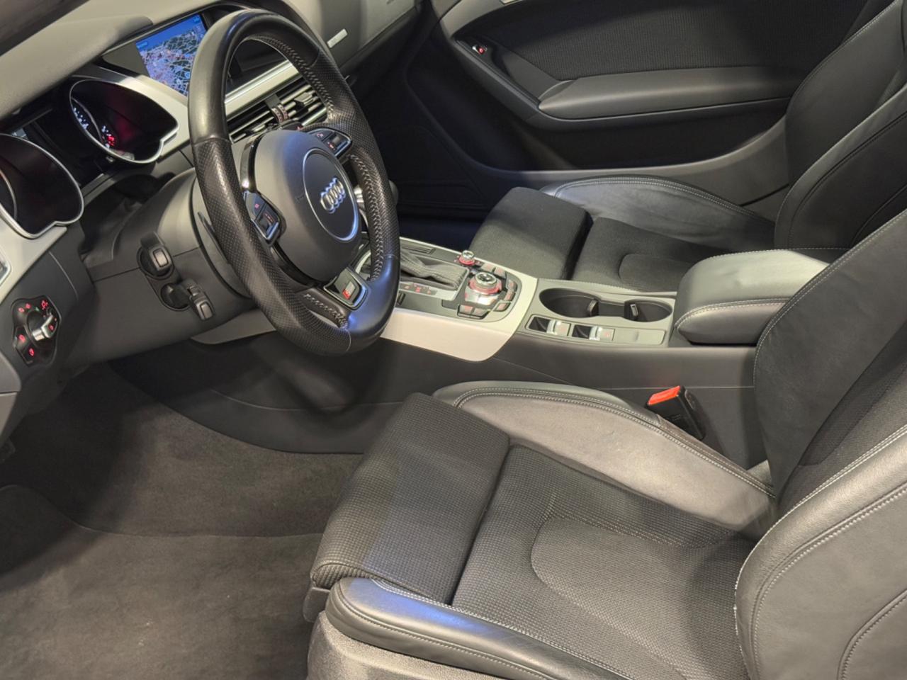 Audi A5 Cabrio 2.0 TDI S Line