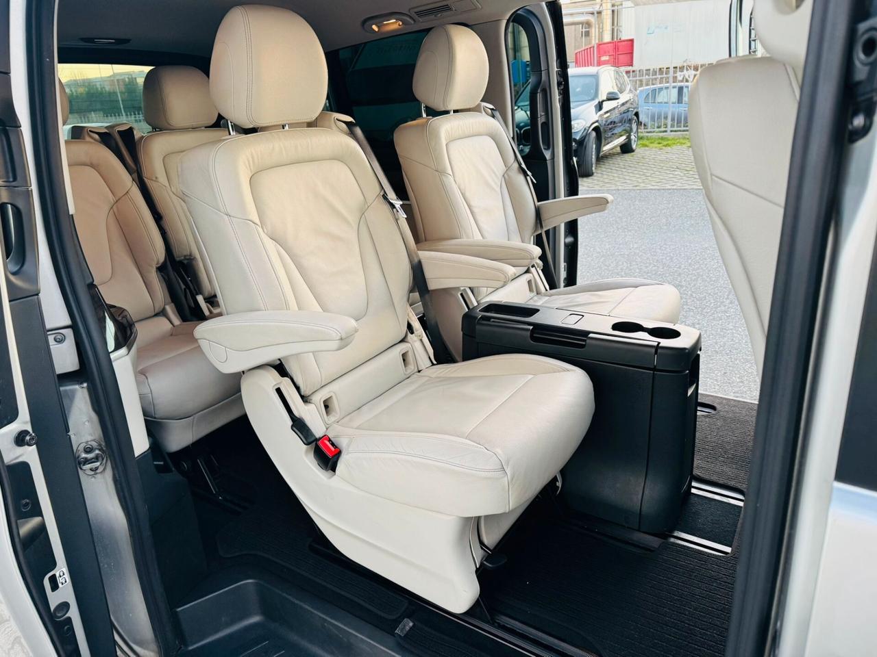 Mercedes-benz V 250 4 matic *motore sostituito 150.000km 7 posti € 19.500+ IVA