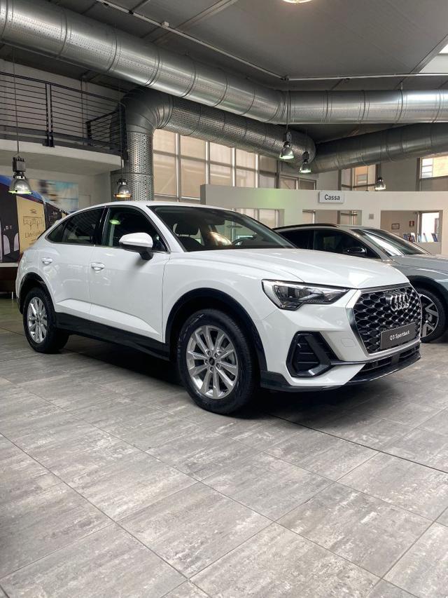 AUDI Q3 SPB 35 TDI S tronic DA IMMATRICOLARE