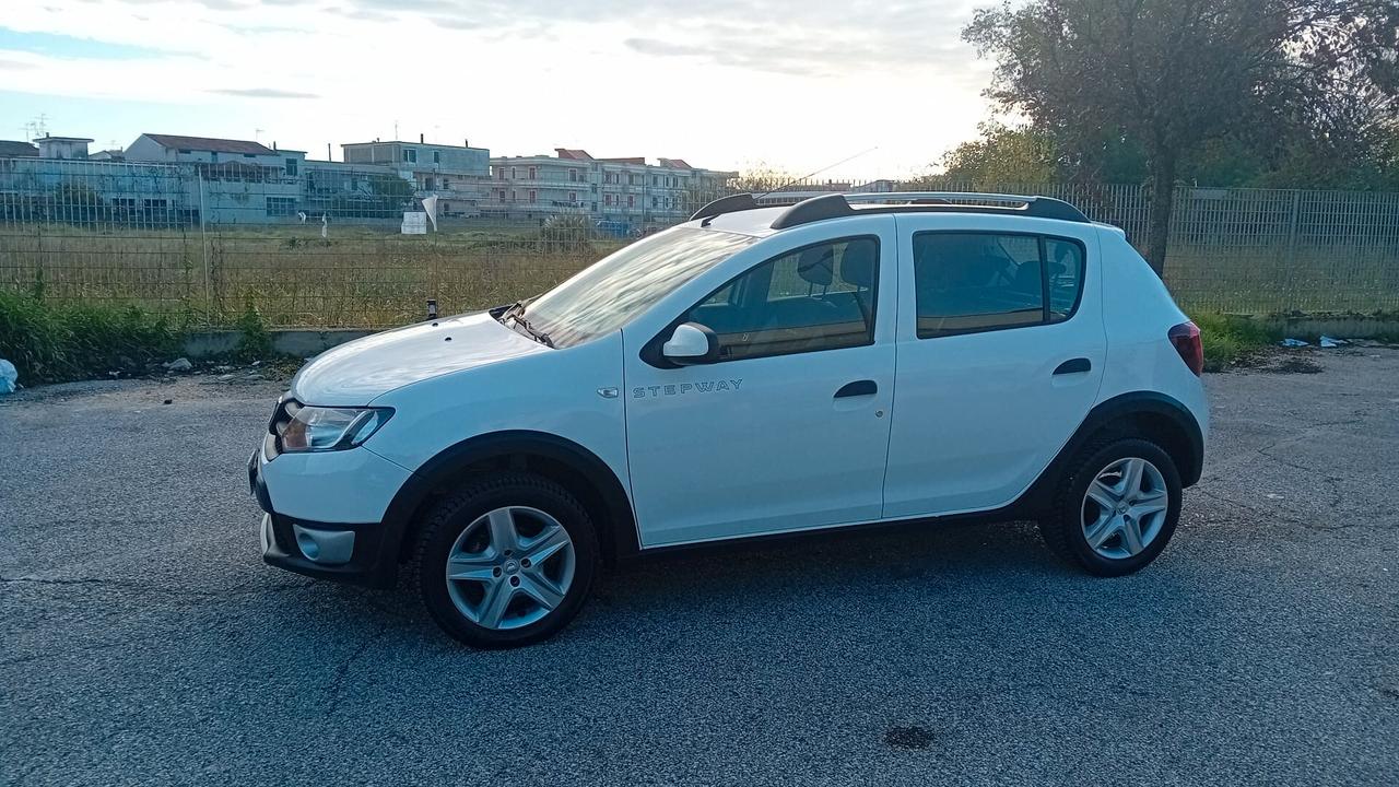 Dacia Sandero Stepway 1.5 dCi 90cv Start&Stop Ambiance - 2017