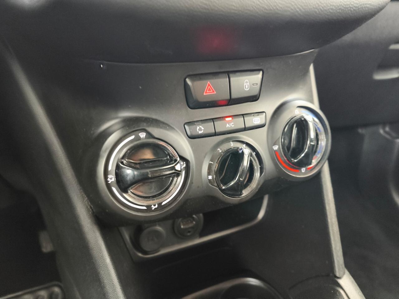 Peugeot 208 PureTech 82 5p. GPL Active