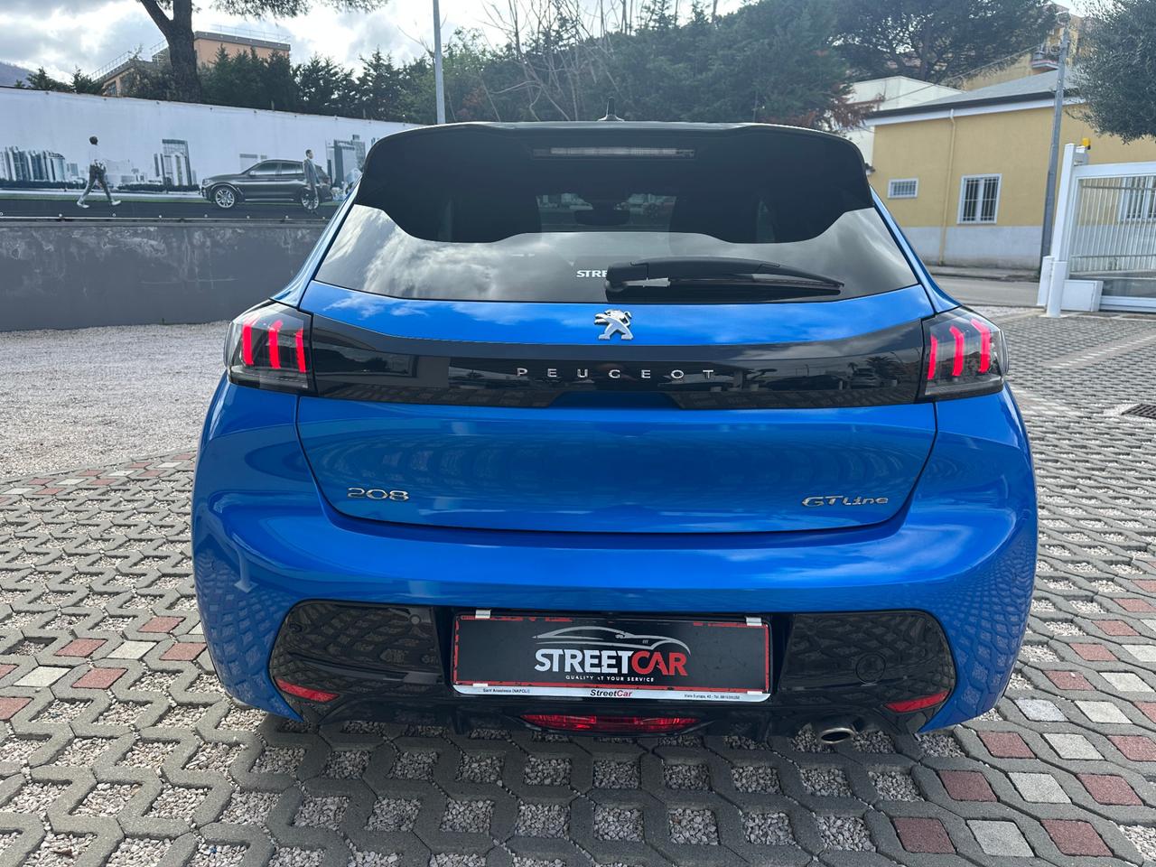 Peugeot 208 1.2 puretech GT Line s&s 100cv eat8