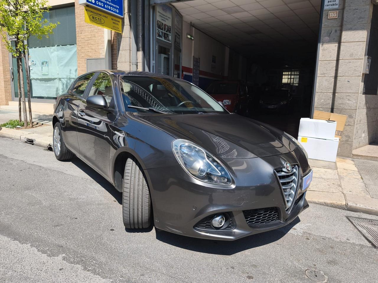 Alfa Romeo Giulietta 1.6 JTDm-2 105 CV Exclusive