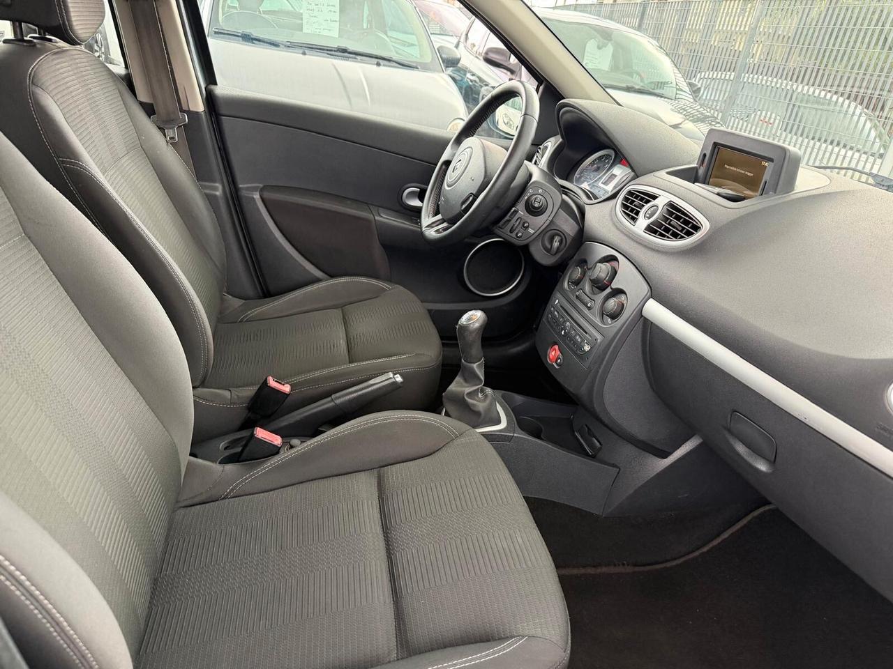 Renault Clio 1.2 16V 5 porte Yahoo!-11/2011