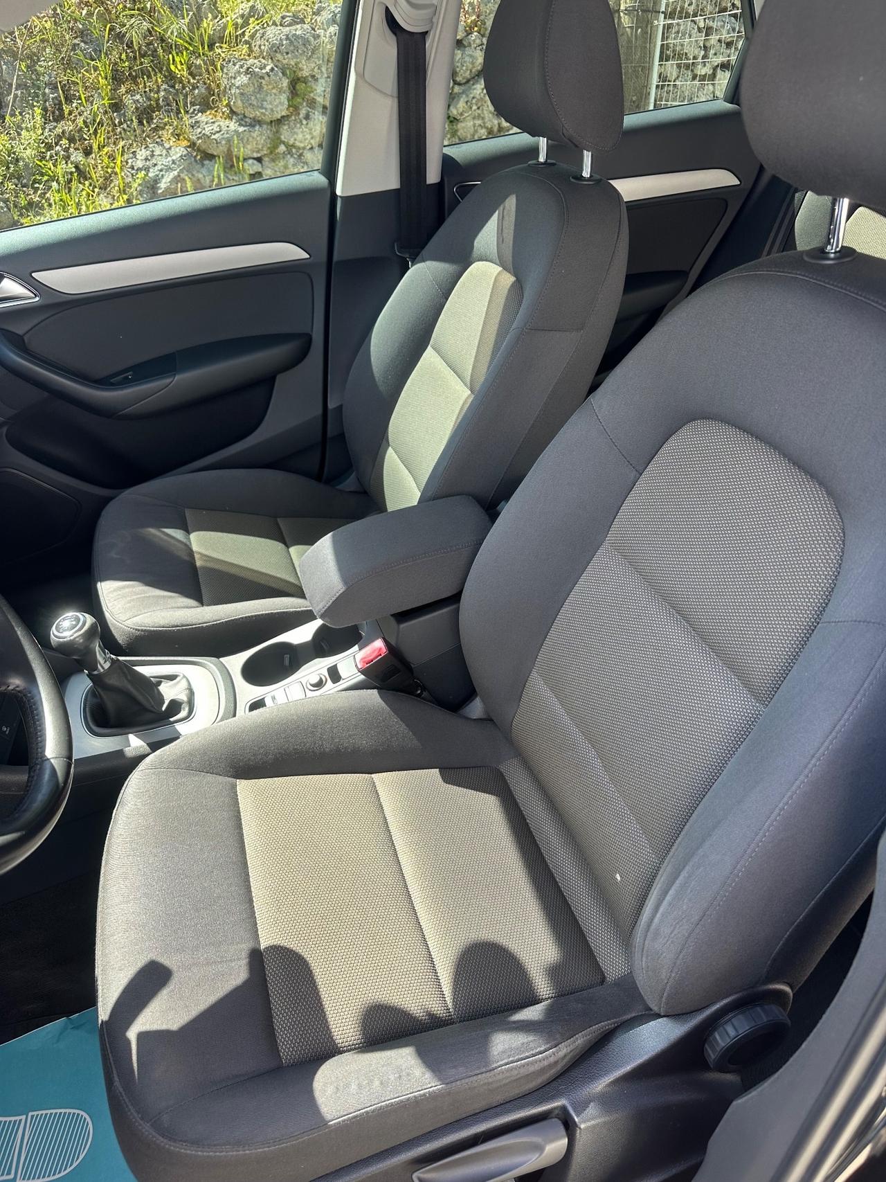 Audi Q3 2.0 TDI S Line 140 cavalli