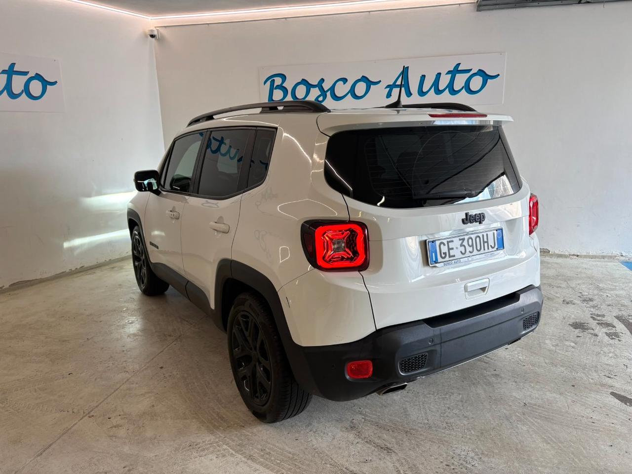 Jeep Renegade 1.6 Mjt 120 cv Night Eagle