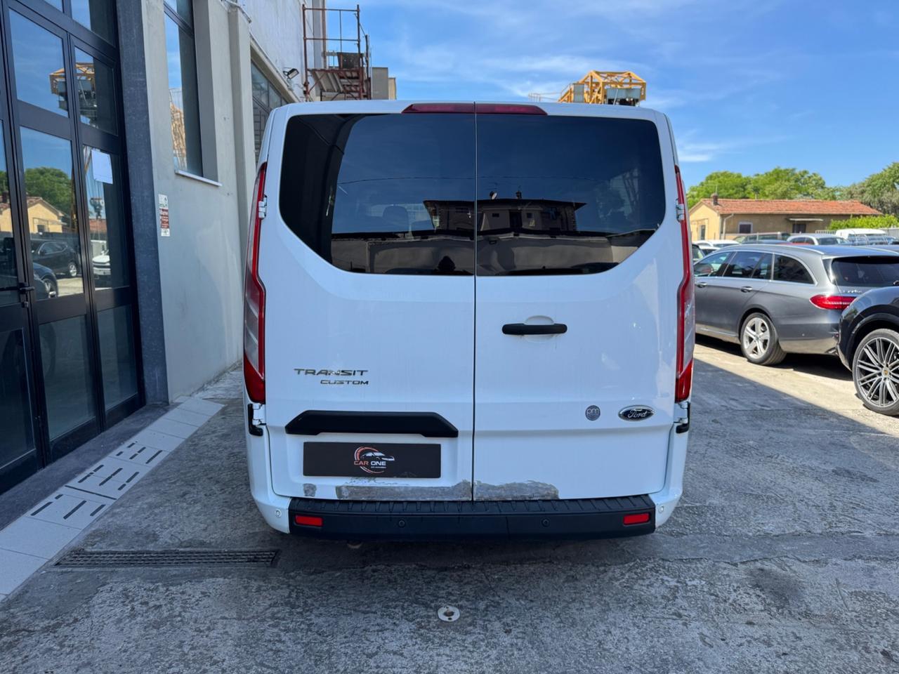 Ford Transit Custom Transit Custom 320 2.0 TDCi 130 PC Combi Trend