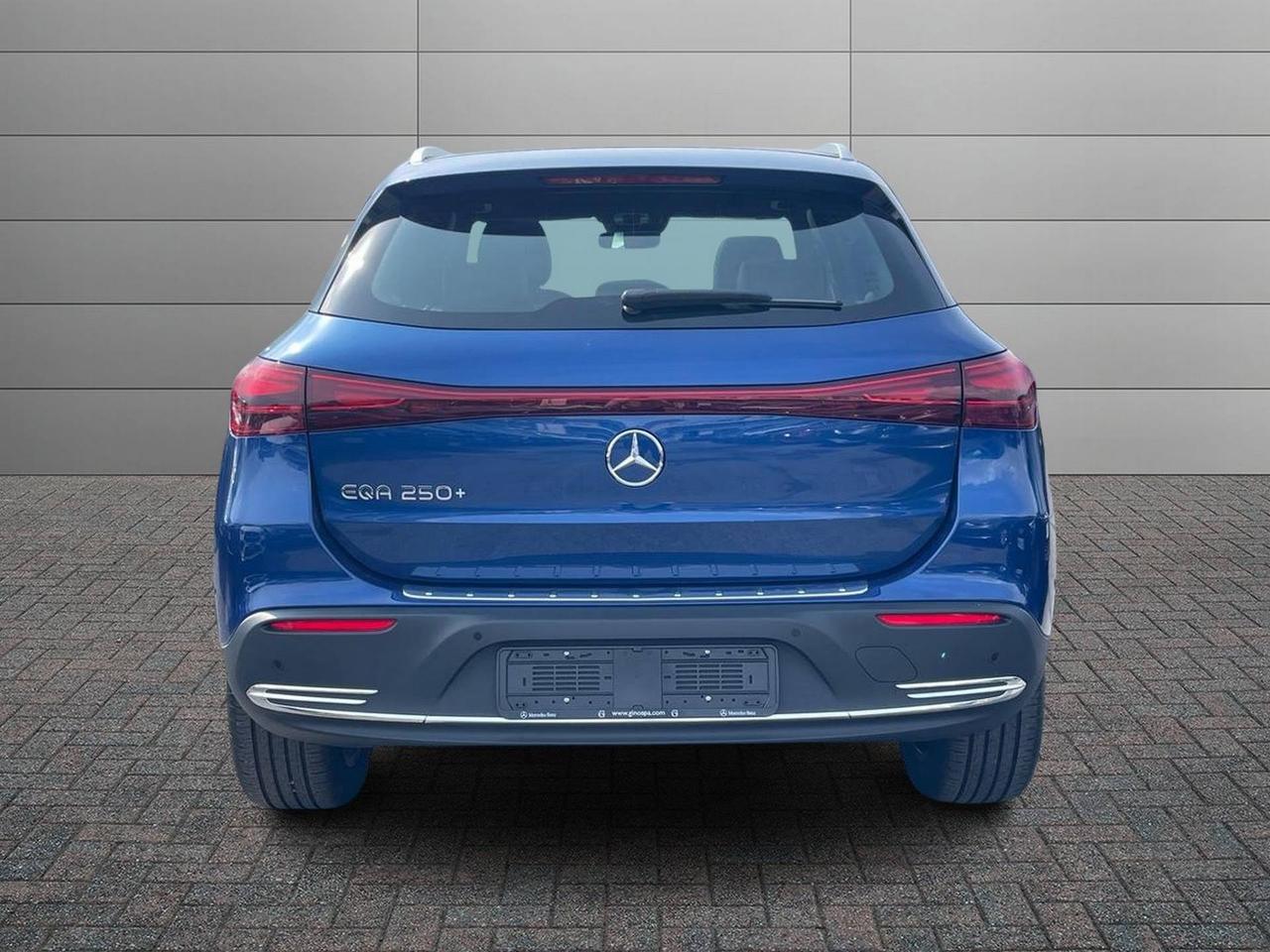 Mercedes-Benz EQA 250+
