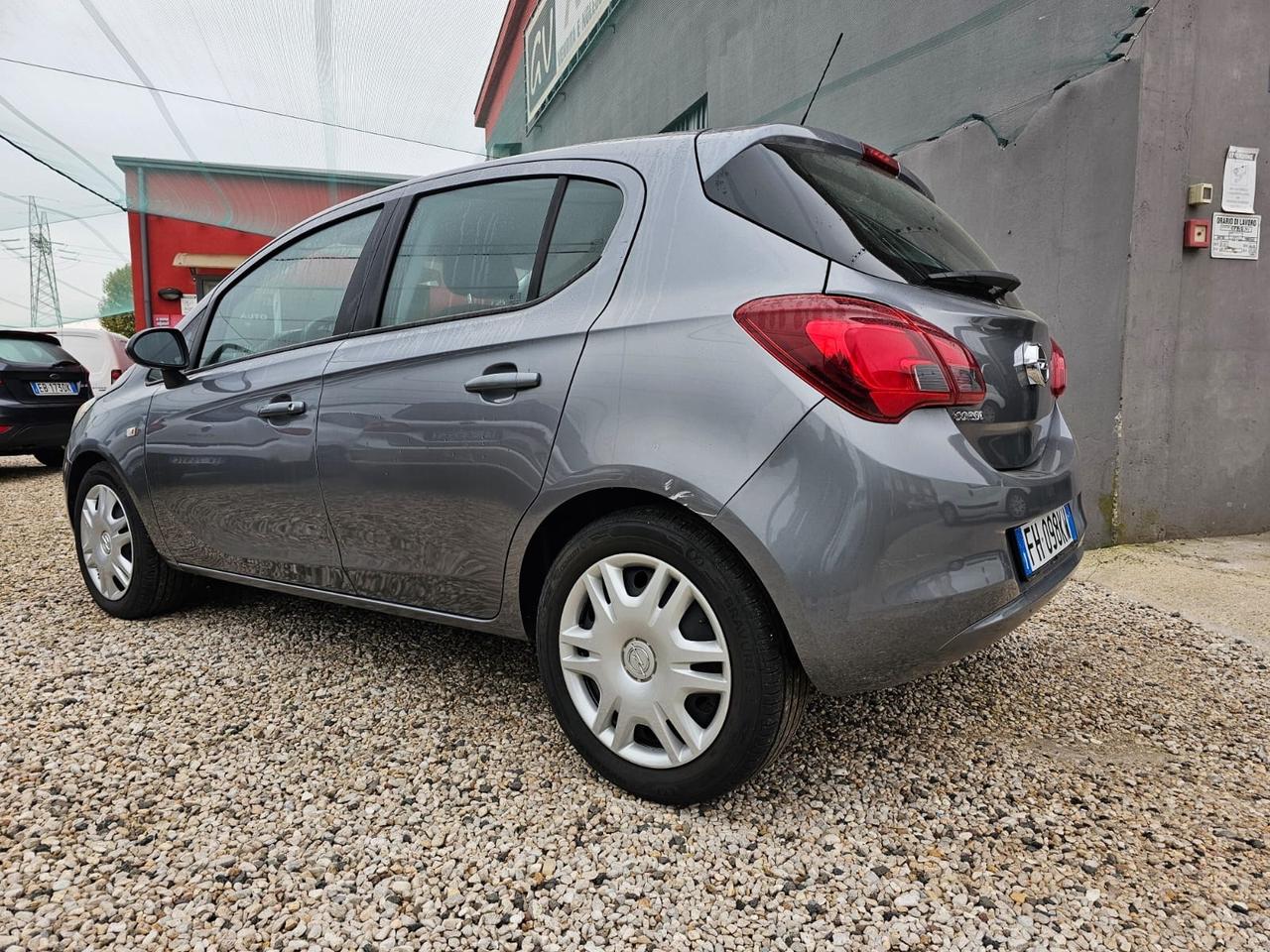 Opel Corsa 1.4 90CV GPL Tech 5 porte n-Joy BENZINA E GPL