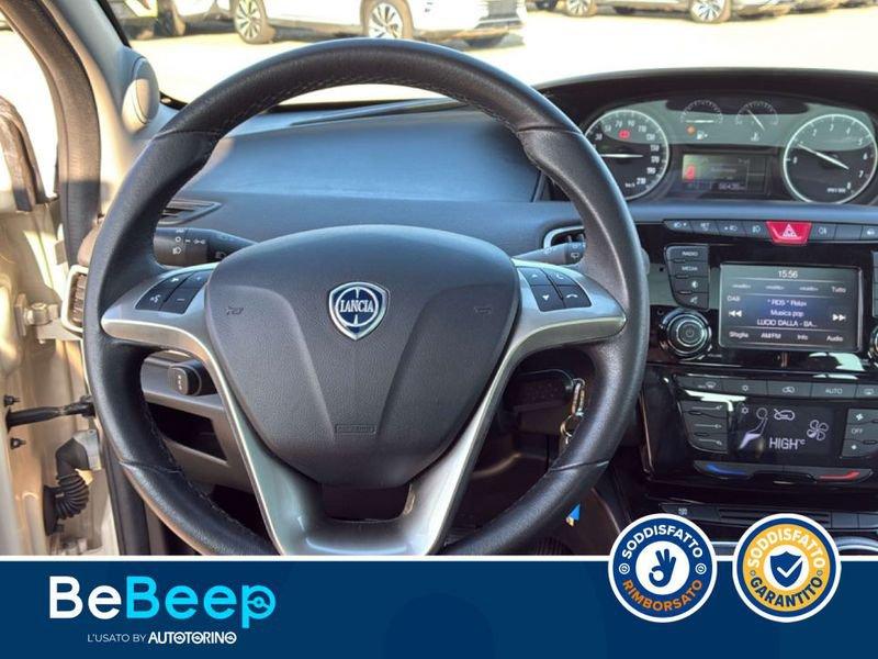 Lancia Ypsilon 1.2 PLATINUM 69CV MY16