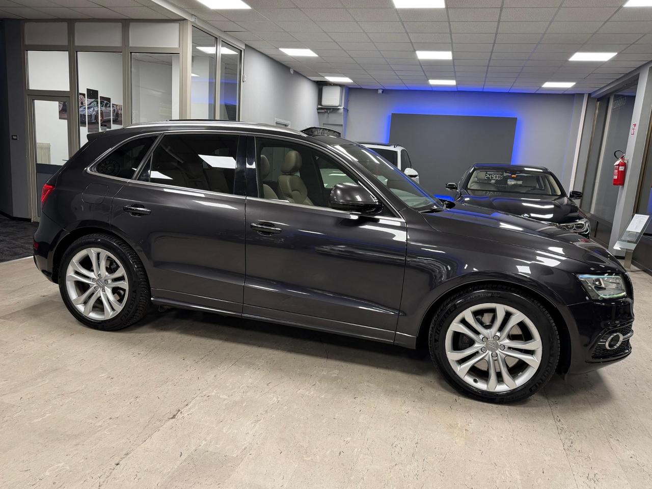 Audi Q5 SQ5 3.0 V6 TDI Biturbo quattro tiptronic Business