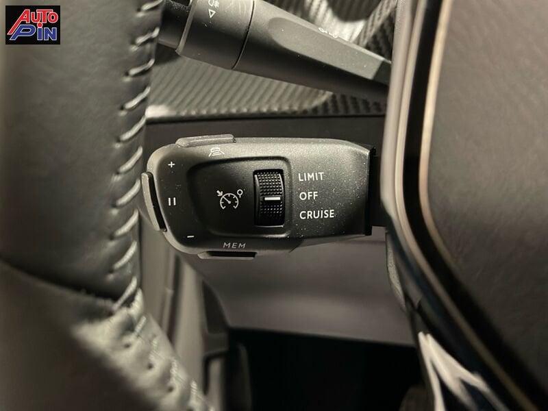 Peugeot 208 208 PureTech 100cv Allure *Camera Frontale*