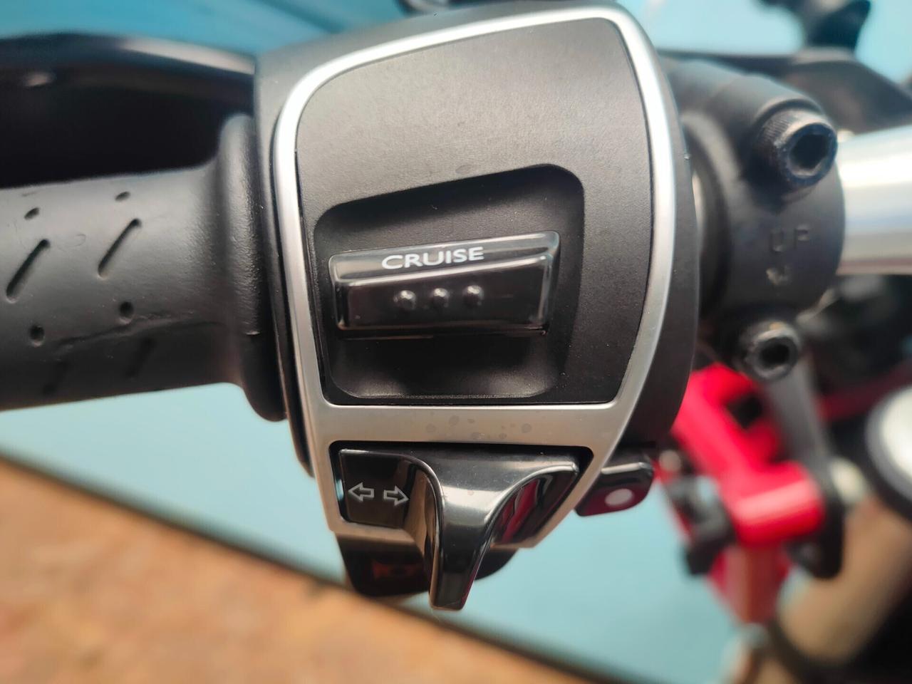 Moto Guzzi V85 TT Garantita e Finanziabile