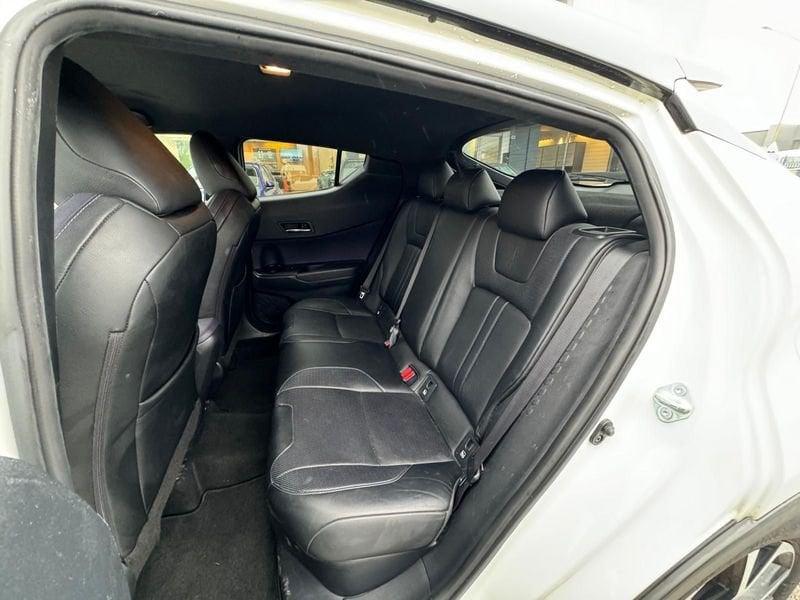 Toyota C-HR C-HR 1.8 Hybrid E-CVT Style