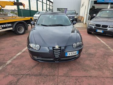 Alfa Romeo 147 1.6i 16V Twin Spark cat 5p. Distinctive GPL SCADUTO