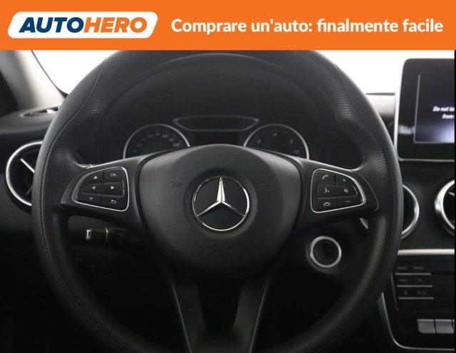 MERCEDES-BENZ A 160 d Business