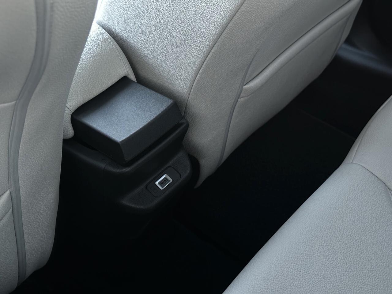 Fiat 600 Hybrid 110 CV DCT MHEV La Prima