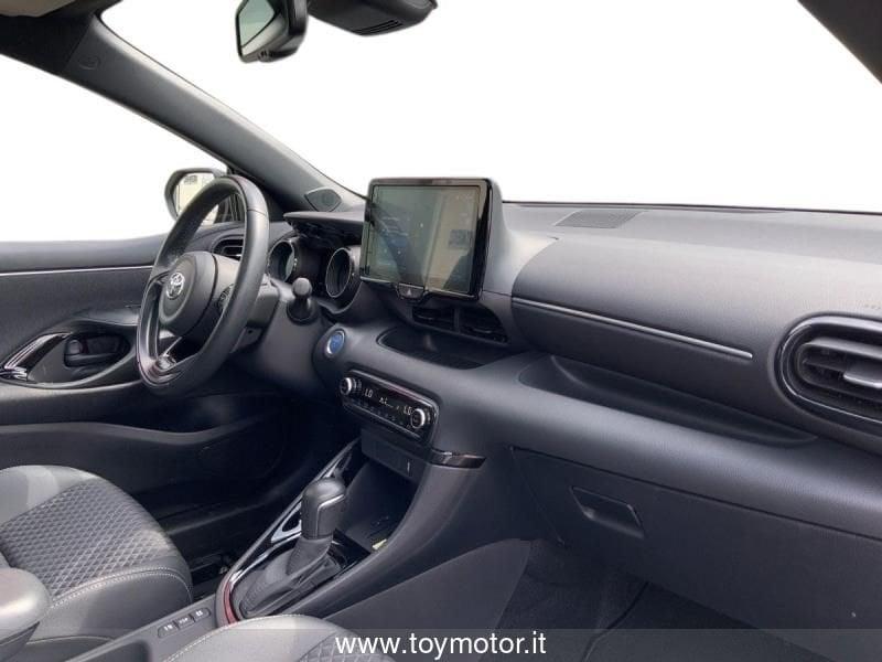 Toyota Yaris 4ª serie 1.5 Hybrid 5 porte Lounge