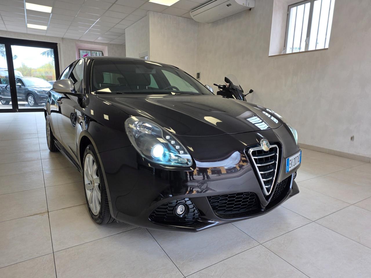 Alfa Romeo Giulietta 1.6 JTDm-2 105 CV Distinctive
