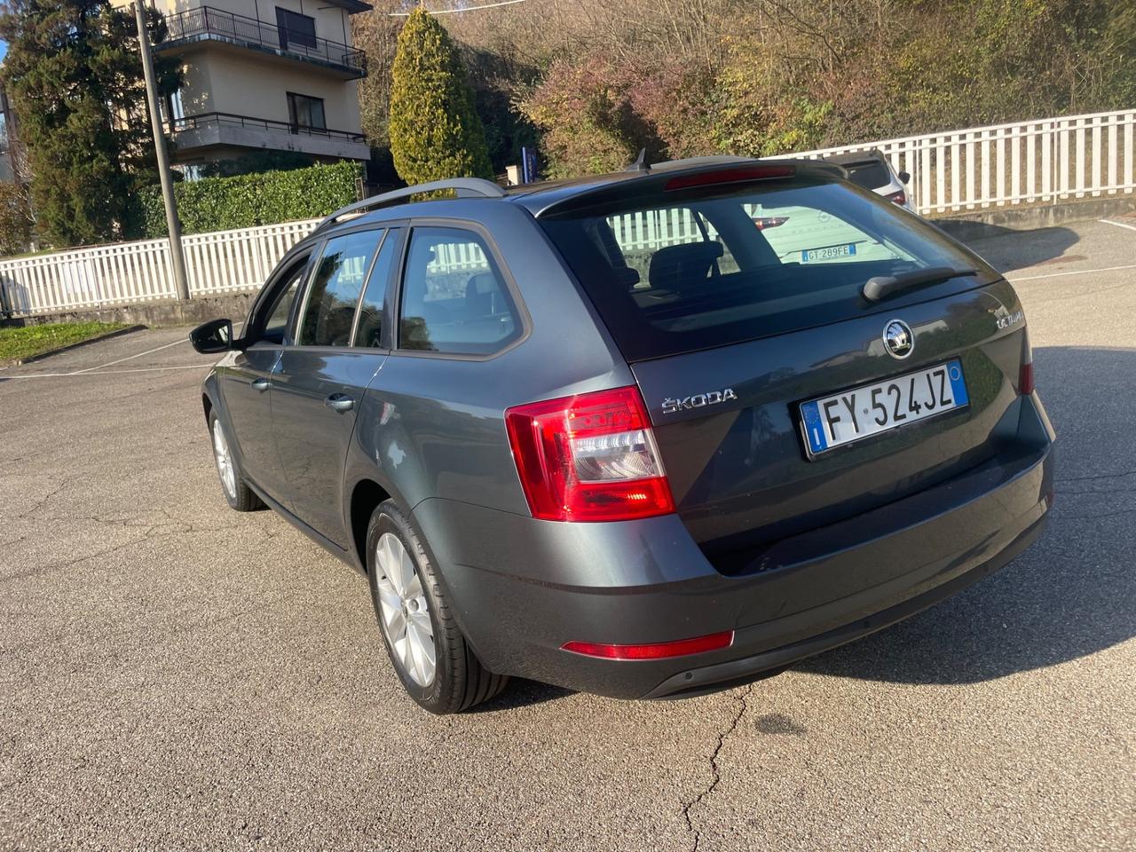 Skoda Octavia 1.6 TDI SCR 115 CV Wagon Executive