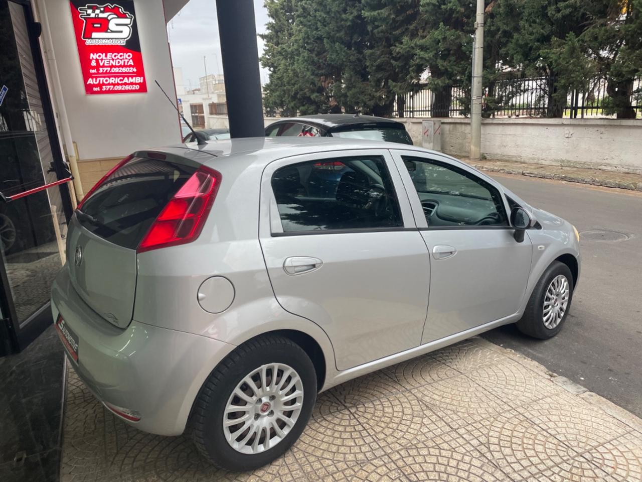 Fiat Punto 1.4 8V 5 porte Easypower Street