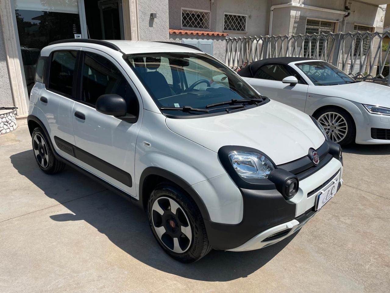 Fiat Panda 1.0 FireFly S&S Hybrid Cross