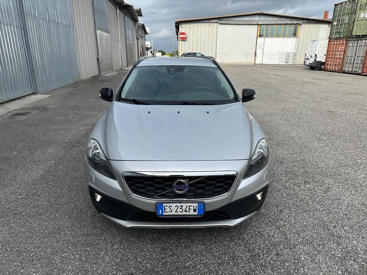 Volvo V40 Cross Country D2 1.6 Summum