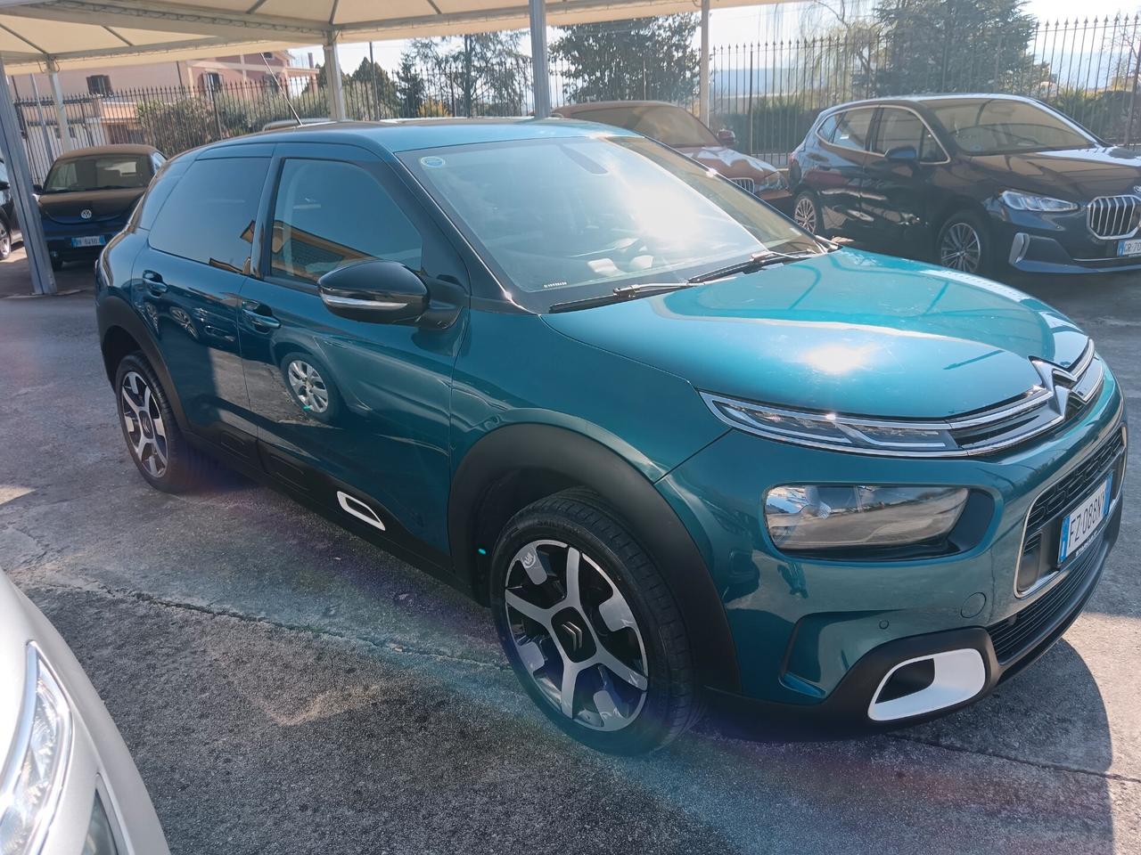 Citroen C4 Cactus BlueHDi 100 S&S Shine Pack