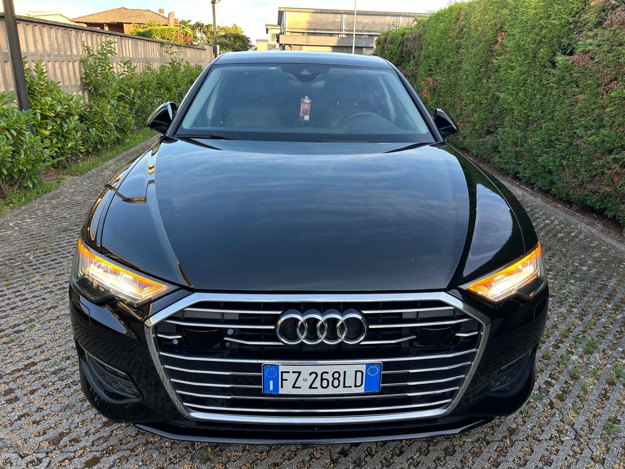 Audi A6 35 2.0 TDI S tronic Business Plus