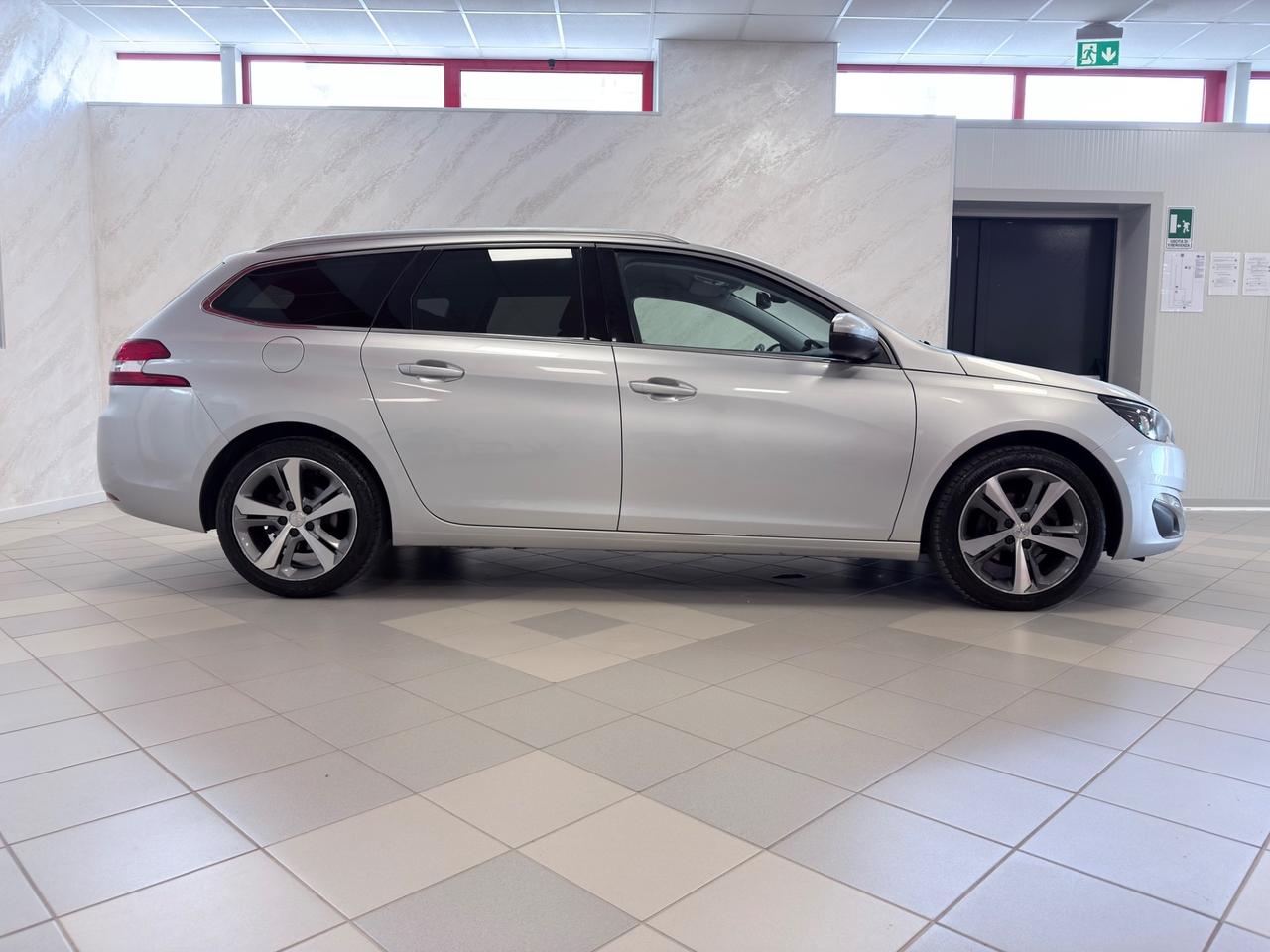 Peugeot 308 BlueHDi 120 S&S SW GT Line