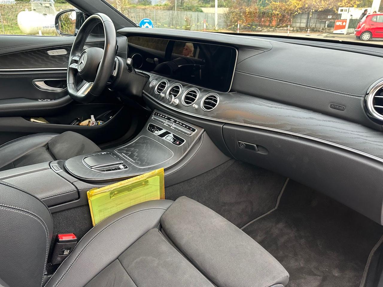 Mercedes-Benz E 220 AMG Line Advanced E 220 #7987