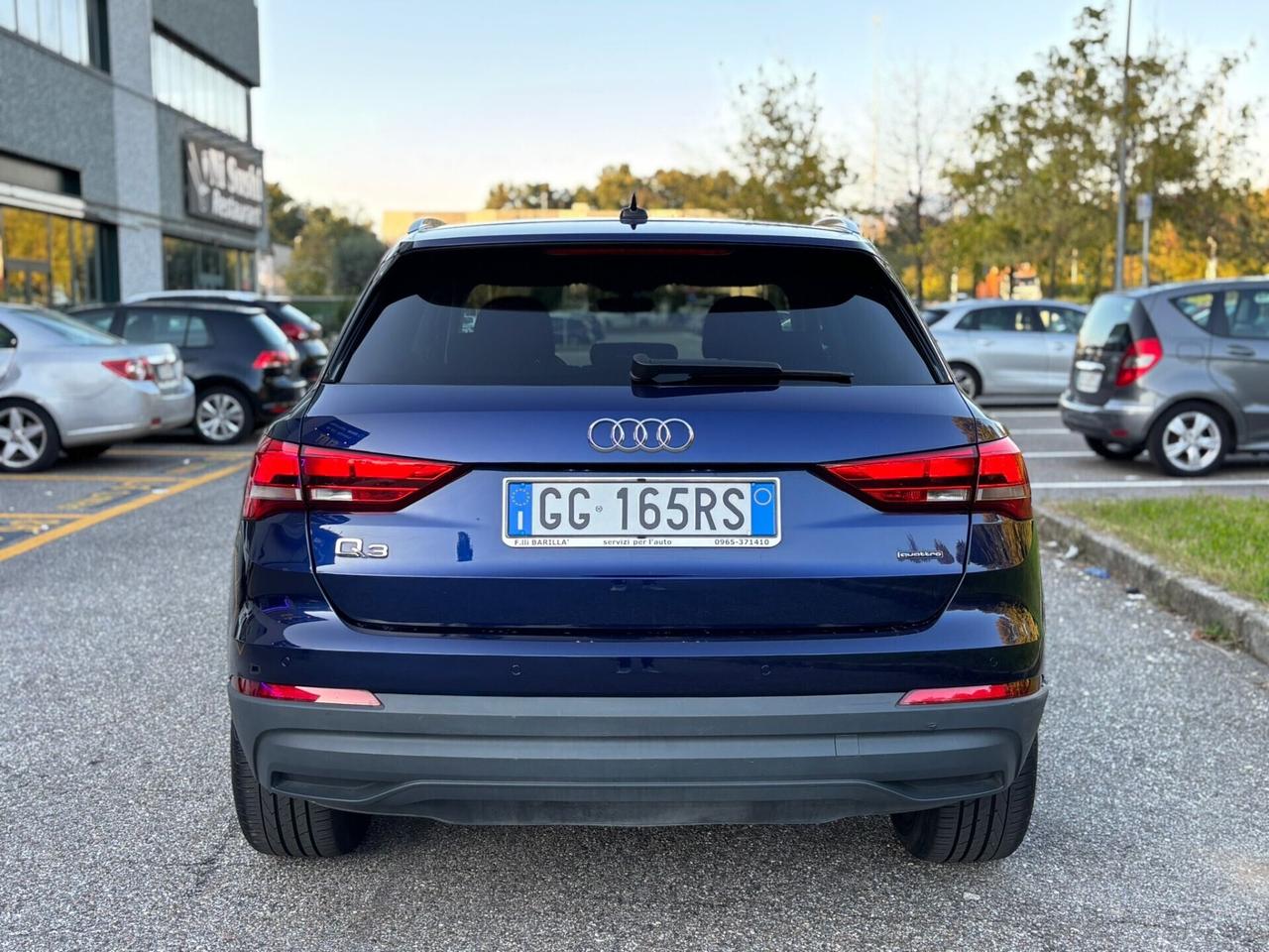 Audi Q3 S tronic quattro NAVI CARPLAY LED CERCHI NERI TOP