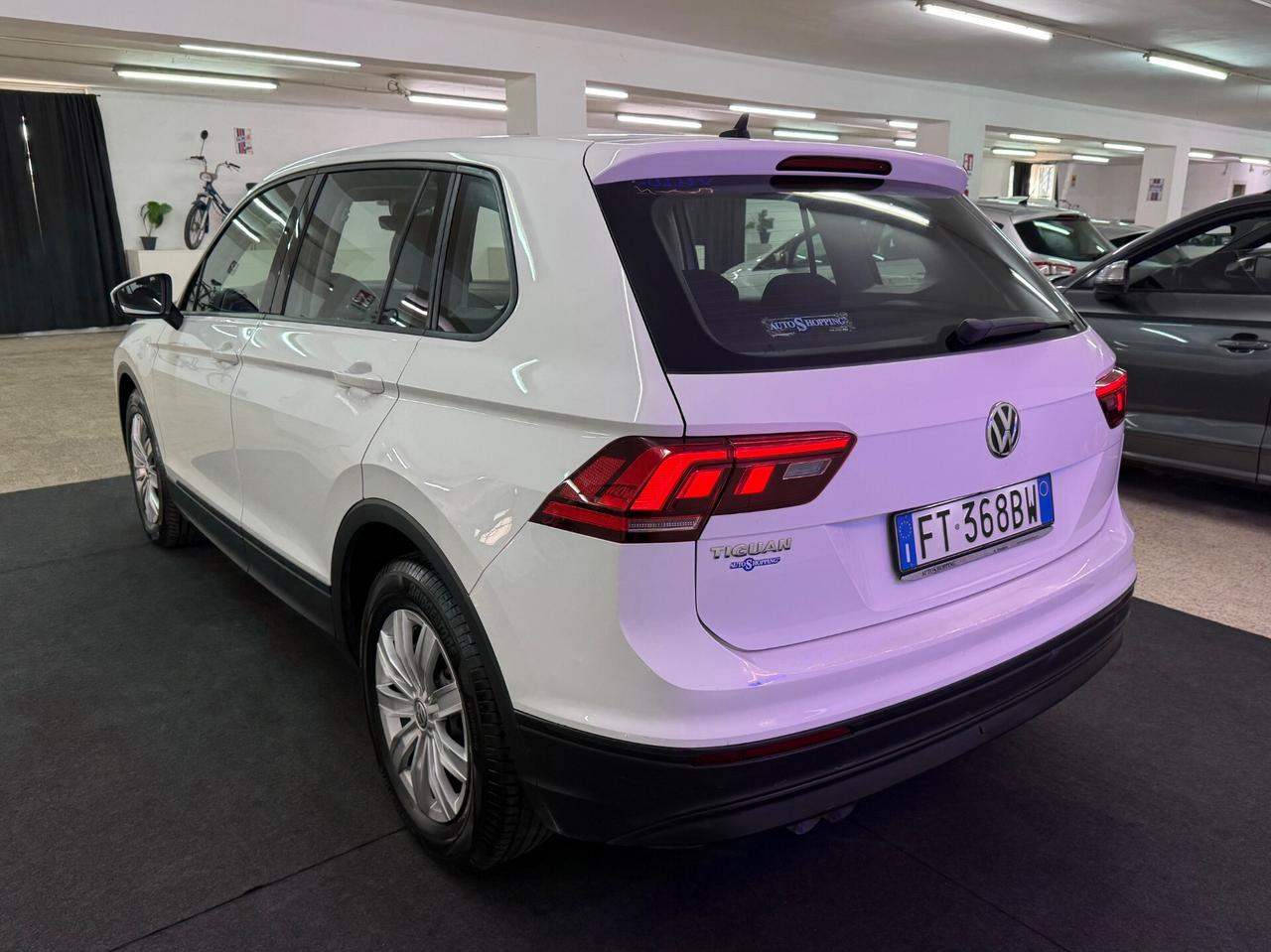 VOLKSWAGEN Tiguan 2019 1.6 TDI 116cv Bluemotion