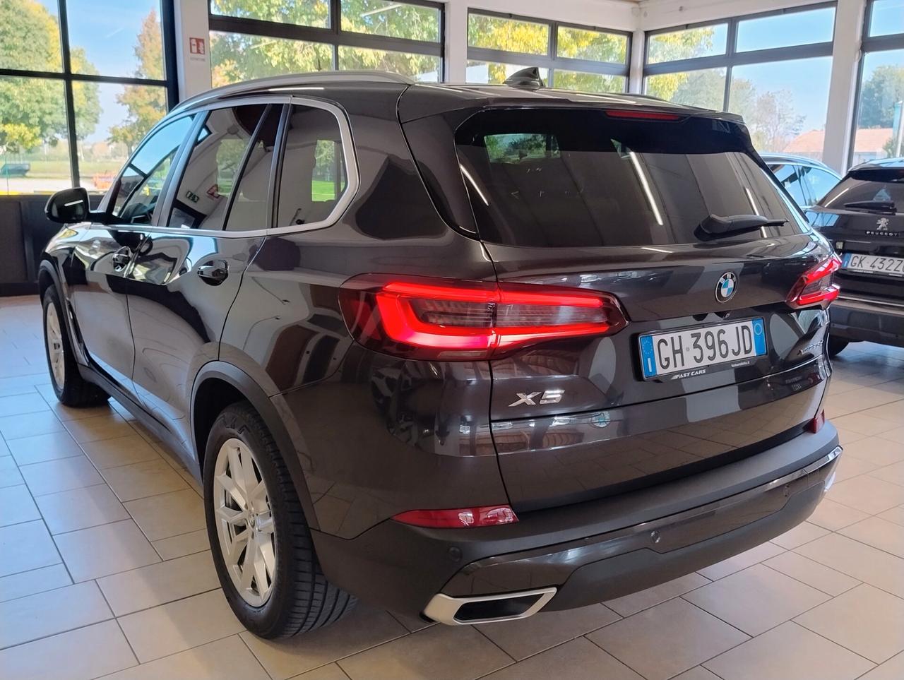 BMW X5 25d xDRIVE AUTO LIVE COCKPIT LUCI AMBIENTE ACC