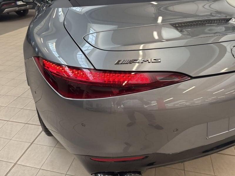 Mercedes-Benz SL 43 AMG Premium Plus