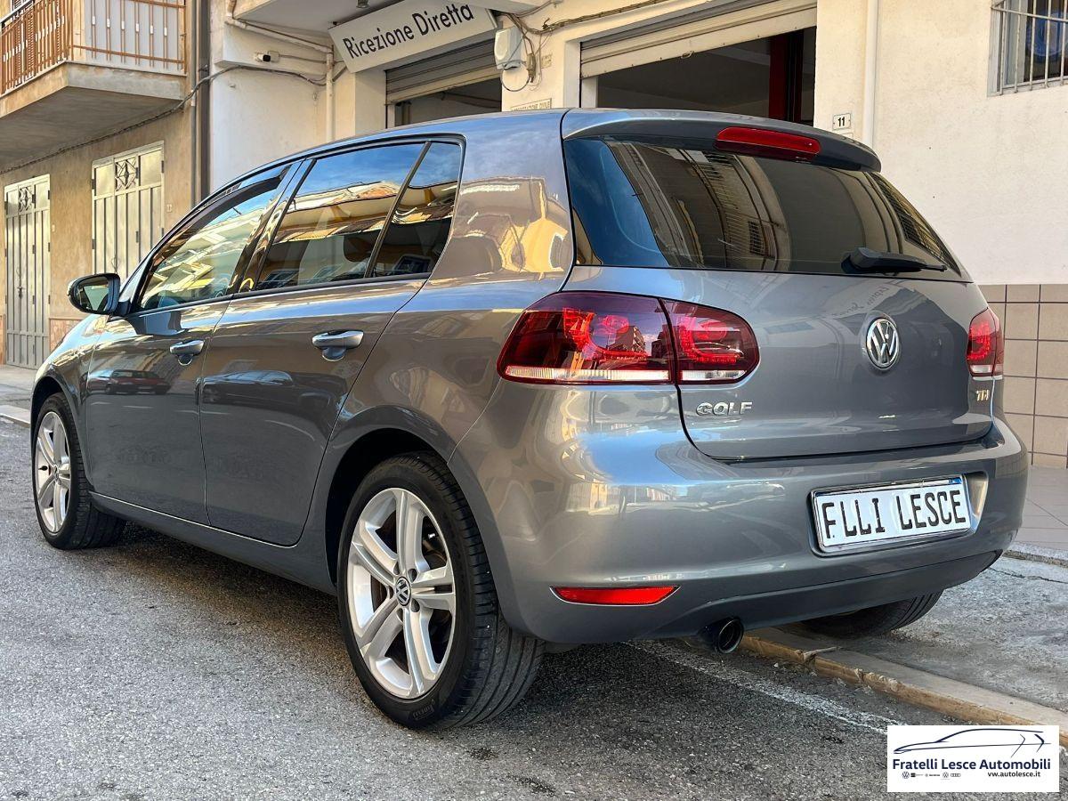 VOLKSWAGEN - Golf 1.6 tdi Highline 5p (sede Piano Lago)