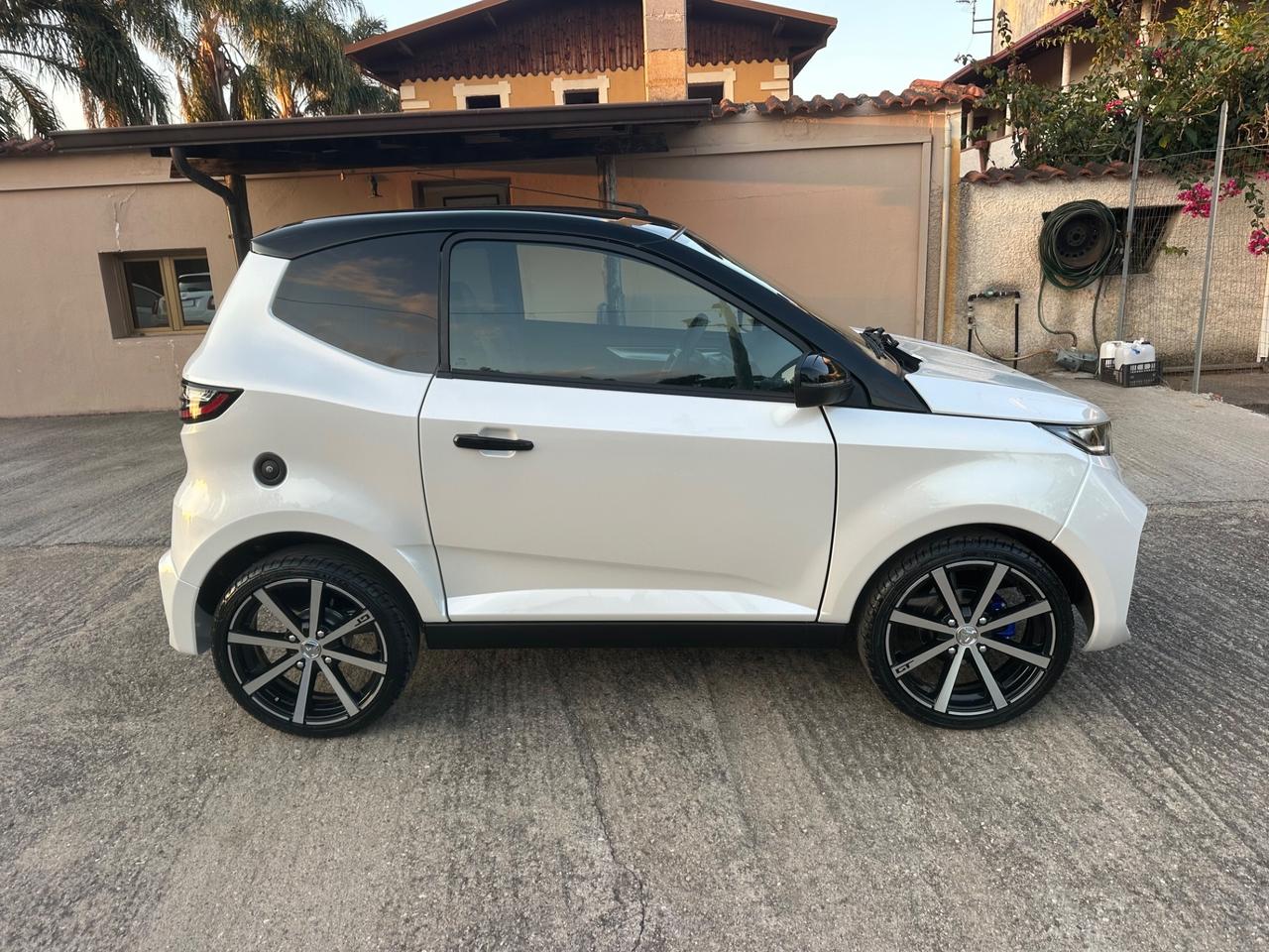 Aixam City GTO Ambition