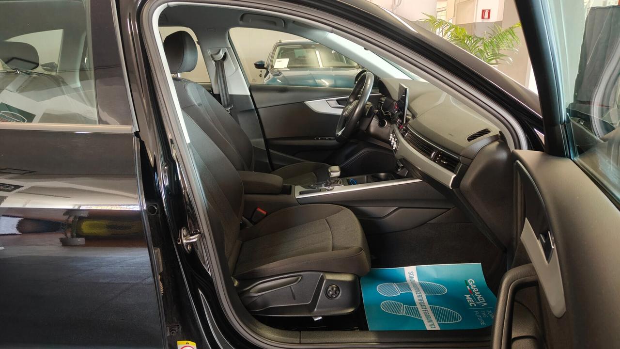 Audi A4 Avant 30 TDI/136 CV S tronic line edition