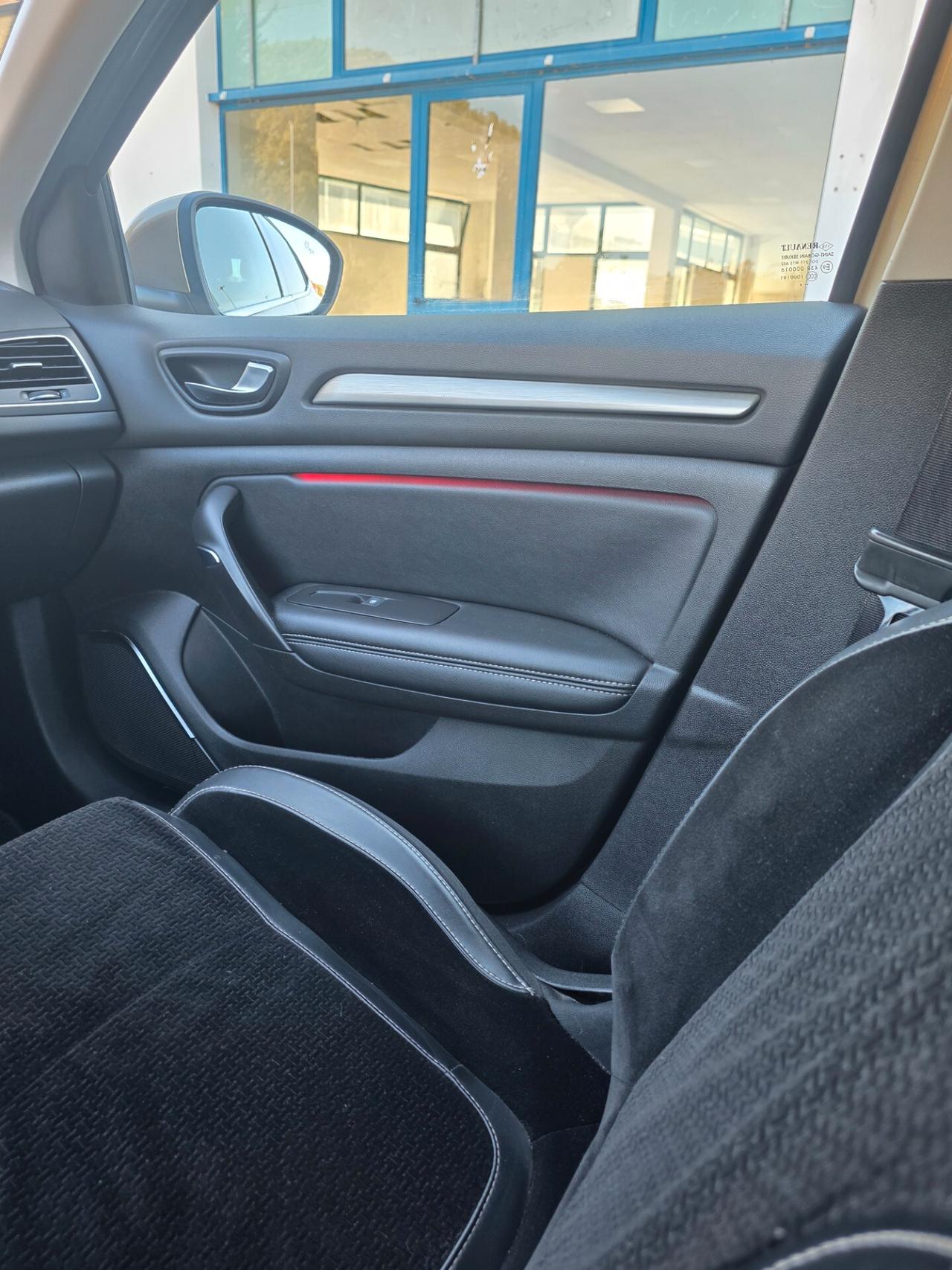 Renault Megane Mégane dCi 8V 110 CV EDC Energy GT Line