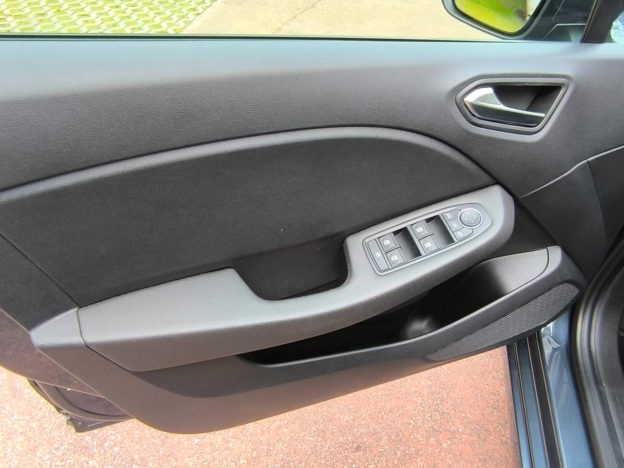 Renault Clio TCe 90 CV 5 porte Techno