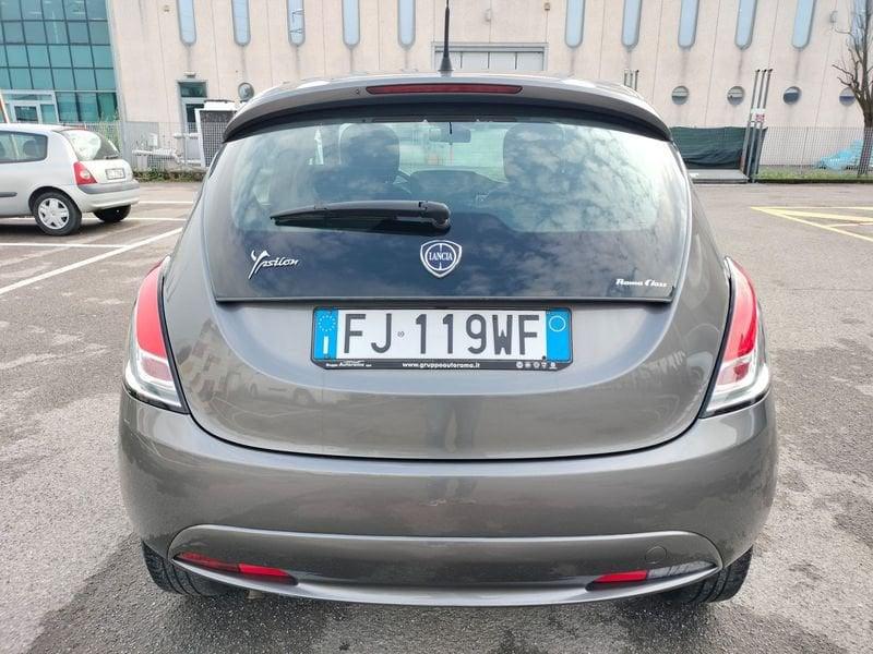 Lancia Ypsilon 1.2 69cv Silver